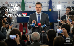 Icono Cómo hacer una buena rueda de prensa empresarial La rueda de prense es un éxito cuando asisten muchos medios de comunicación