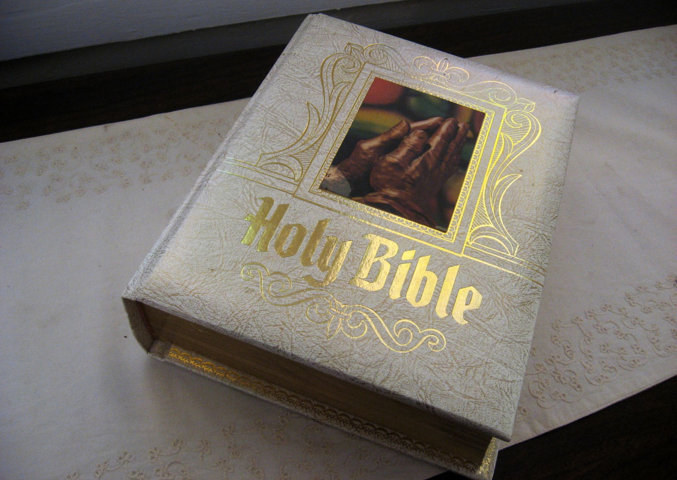 Biblia edición de lujo