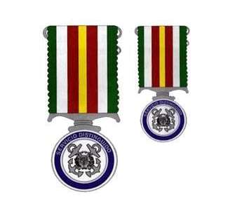 Medalla Servicio Distinguido.