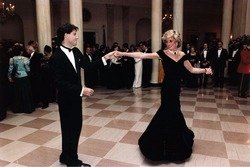Dian Spencer - Lady Di baila con John Travolta